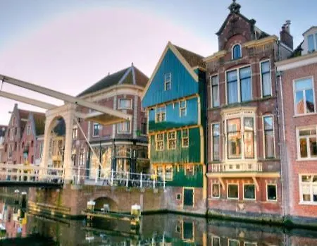 Daire Upstairs Alkmaar